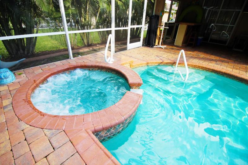 Luxury home hot tub heated pool tiki bar - Villa Spain - image 3