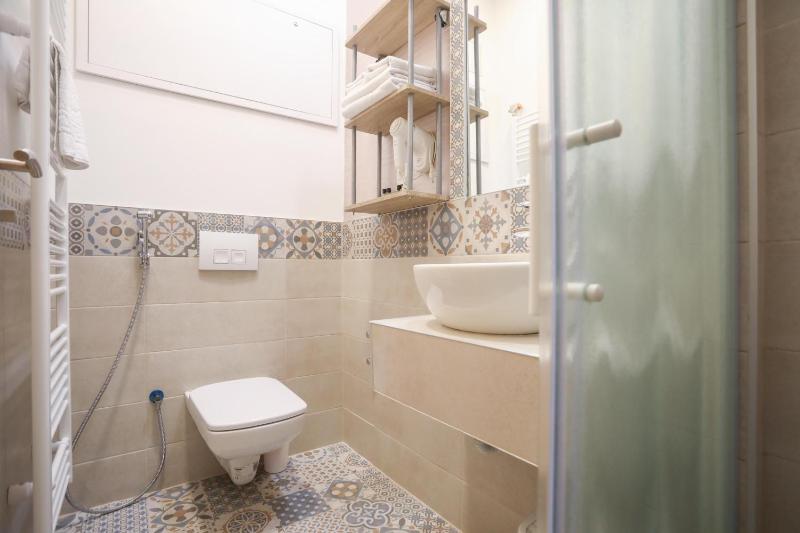 Superior Triple Room image 4