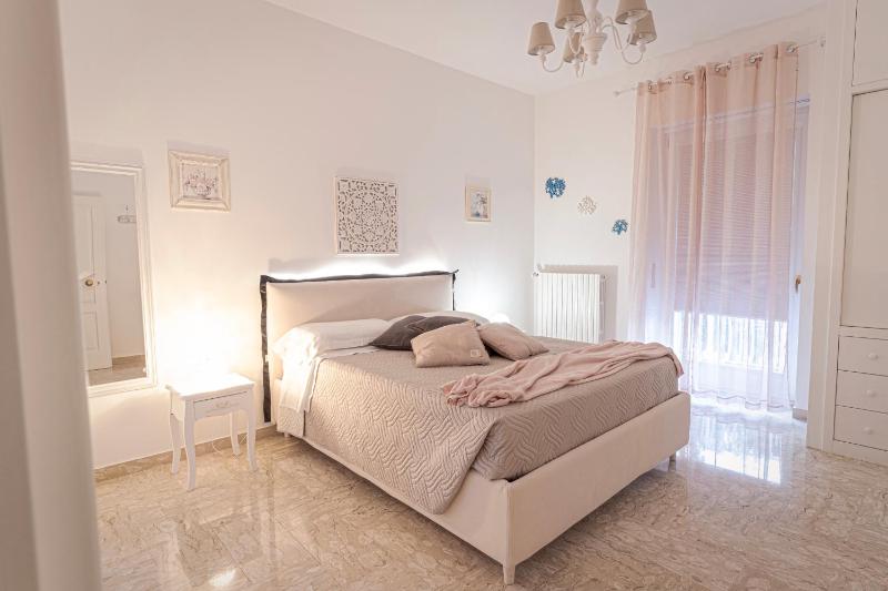 Superior Triple Room image 1