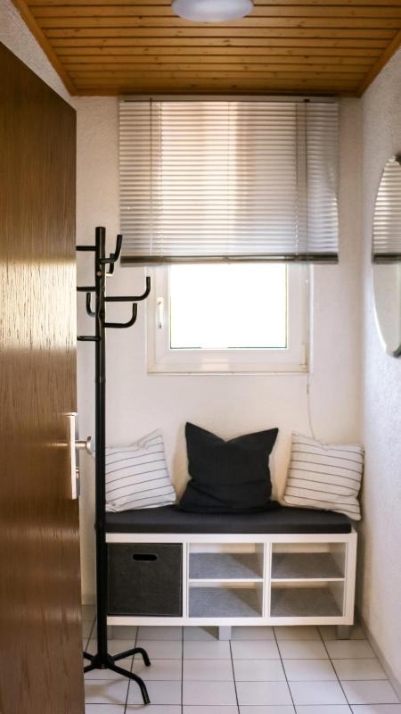 One-Bedroom Apartment image 2