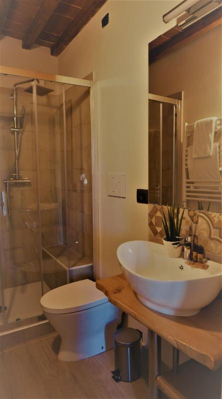 Double or Twin Room with Bathroom image 3