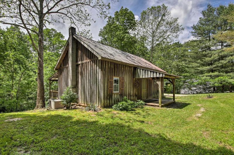 Waters Edge Retreat with Deck on Patoka Lake! Images