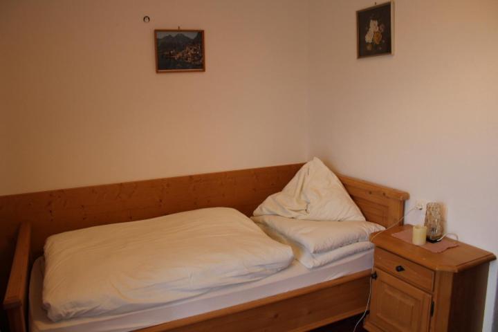 Single Room image 1