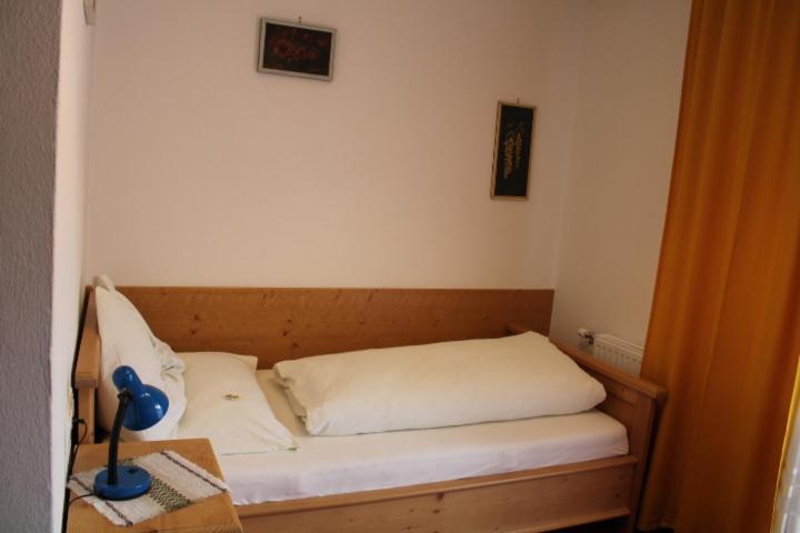 Single Room with Balcony image 1