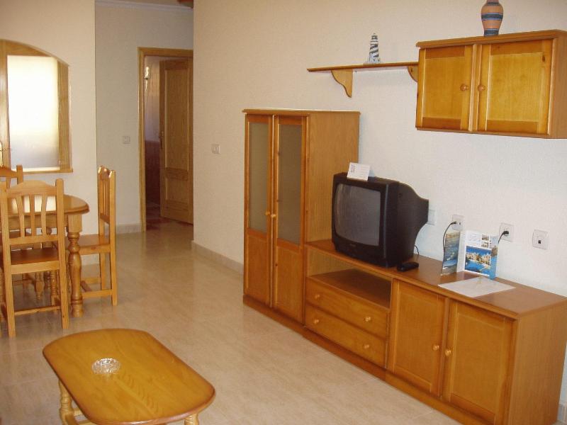 2-Bedroom Apartment (4-5 People) image 4