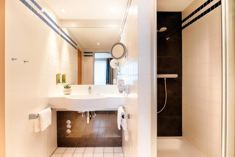 Superior Suite image 2