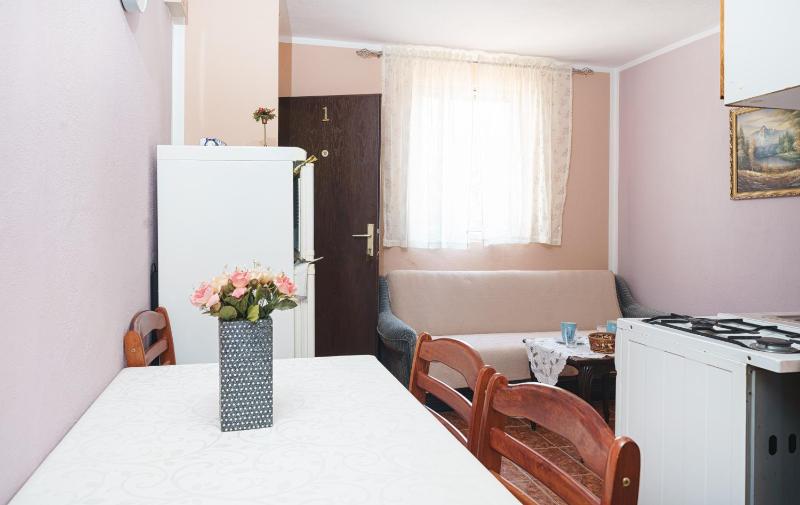 Apartmani Križanović - image 33