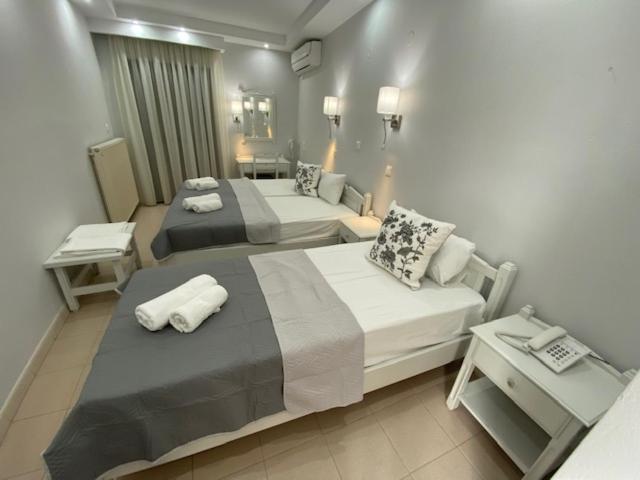 Triple Room image 3
