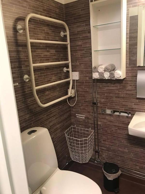 Double Room with Shared Bathroom image 4
