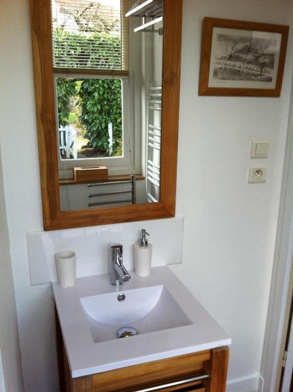 Two-Bedroom Apartment image 4