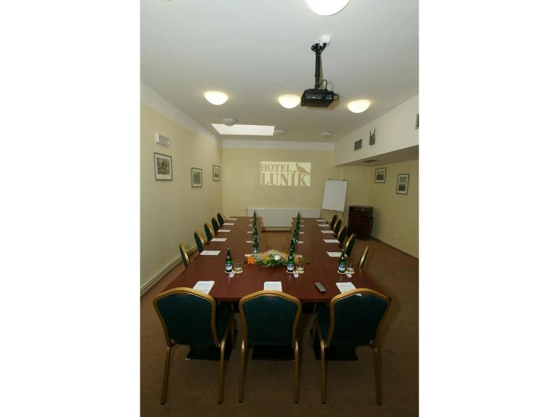Hotel Lunik - image 12