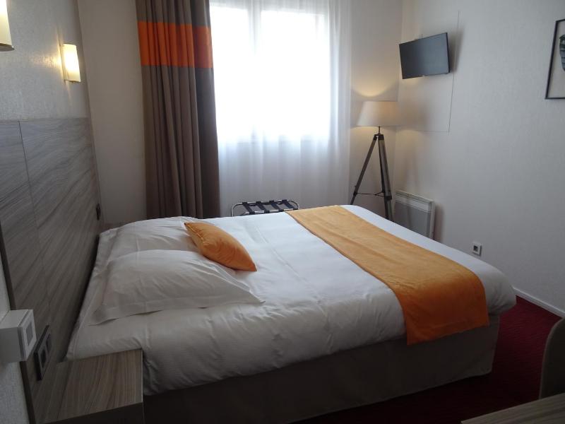 Queen Room image 1