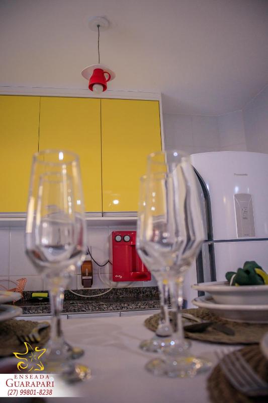 MAIOR NOTA - 90 metros da Beira Mar - 2 Quartos com AR CONDICIONADOS SPLIT Air Fryer Wi-Fi Disney Plus Star Plus HBO Max Cadeiras de Praia Caixa Térmica Churrasqueira Rede para Descanso e Chuveirão - 8 pessoas - Melhor Localização! - image 31