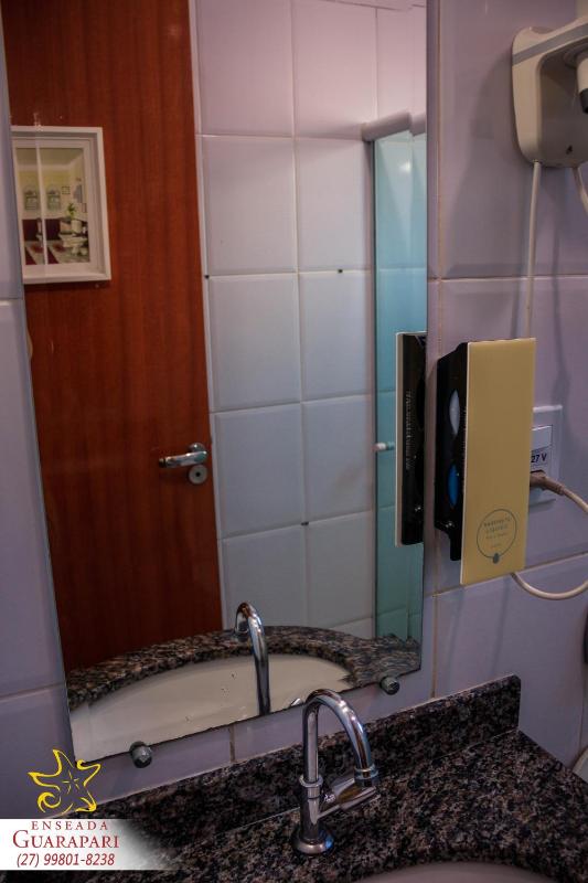 MAIOR NOTA - 90 metros da Beira Mar - 2 Quartos com AR CONDICIONADOS SPLIT Air Fryer Wi-Fi Disney Plus Star Plus HBO Max Cadeiras de Praia Caixa Térmica Churrasqueira Rede para Descanso e Chuveirão - 8 pessoas - Melhor Localização! - image 13