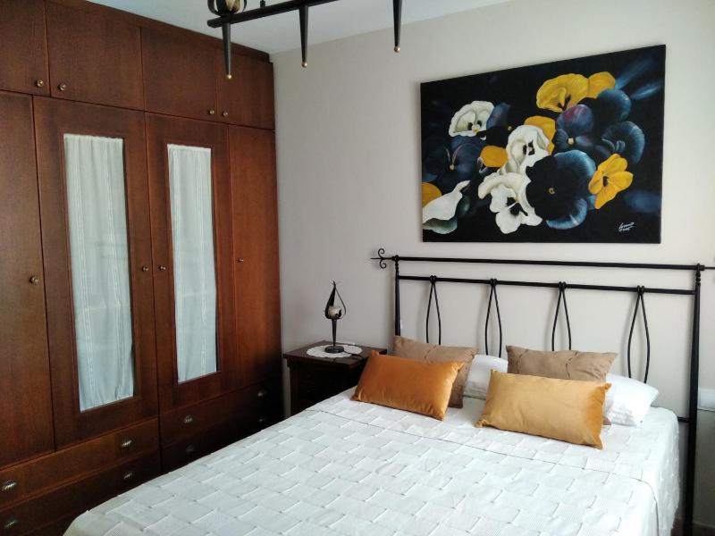 Three-Bedroom Apartment image 4