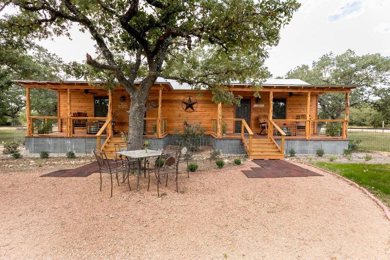 Holiday Home image 1