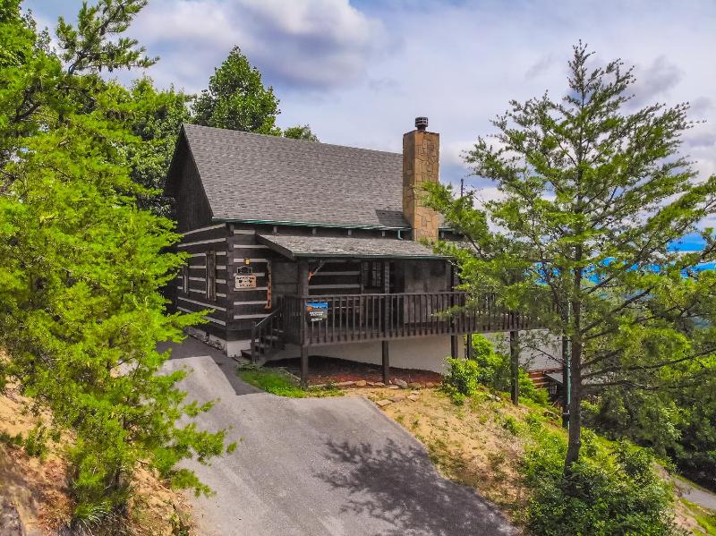 Chalet image 1