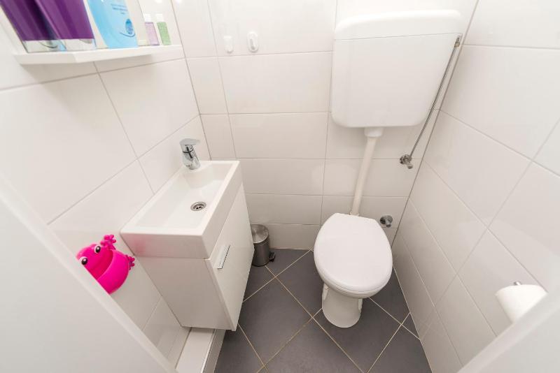 Enna house with private jacuzzi - image 14