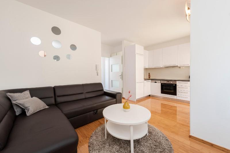 Enna house with private jacuzzi - image 1