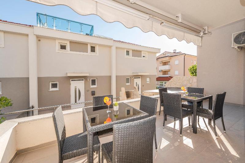 Enna house with private jacuzzi - image 13