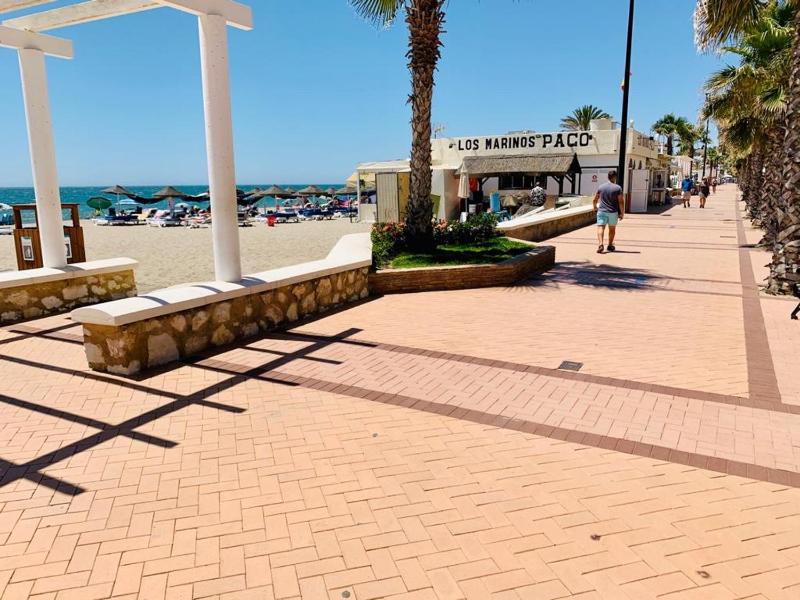 Fuengirola, Playa Carvajal Images