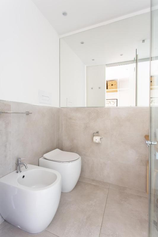 Double Room with Private Bathroom image 2