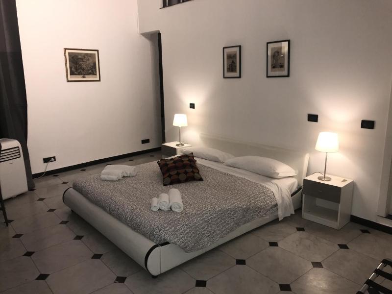 Quadruple Room - Split Level image 1