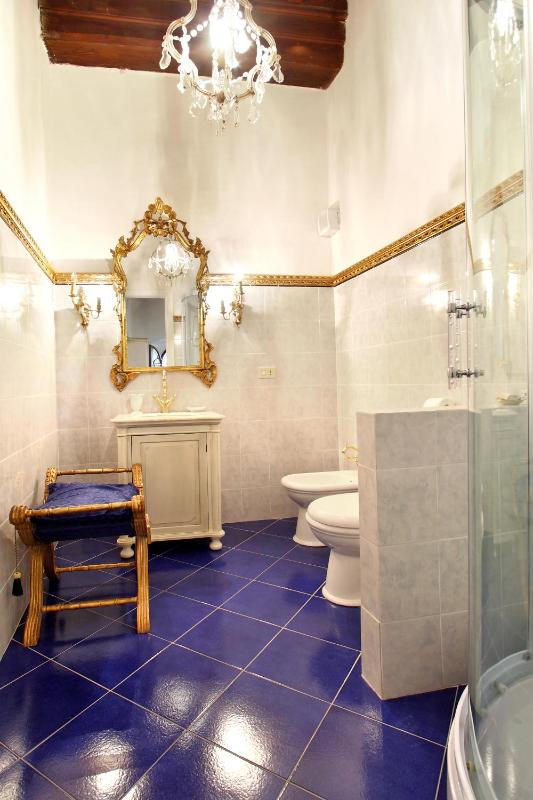 Superior Triple Room image 3