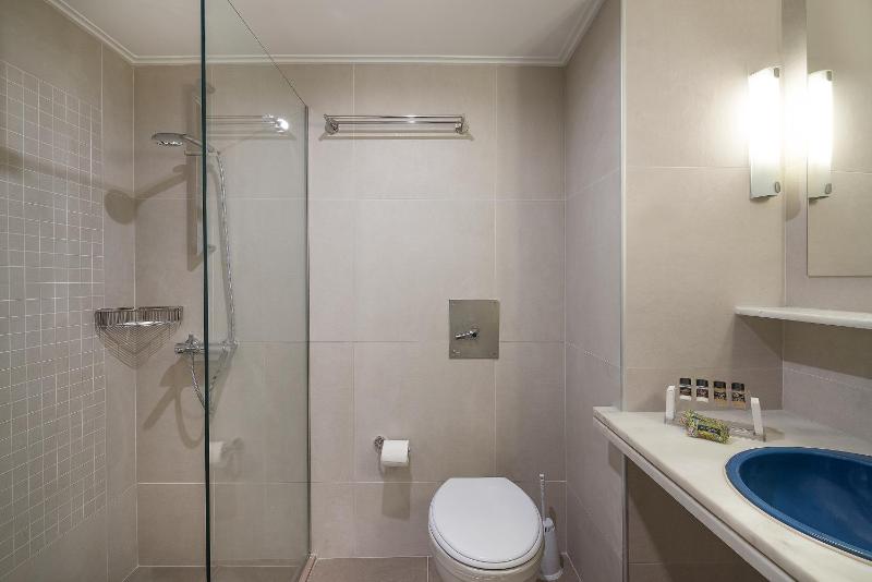 Standard Two-Bedroom Apartment with Side Sea View image 4