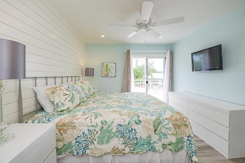 Standard Apartment image 3