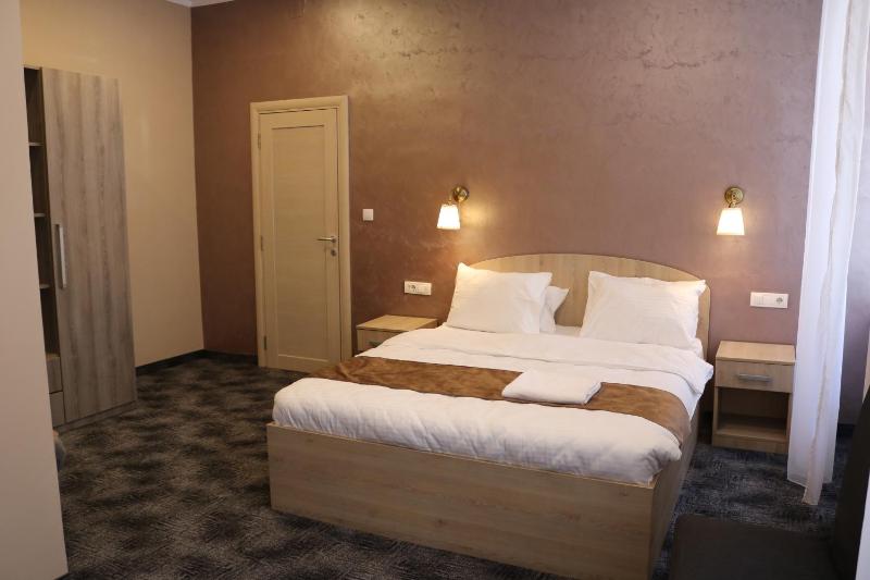 Triple Room image 4
