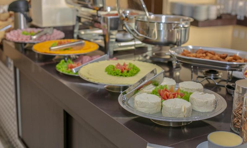 Pontal Praia Hotel - image 6