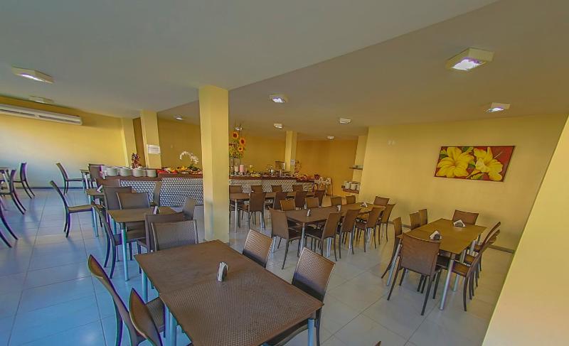 Pontal Praia Hotel - image 38