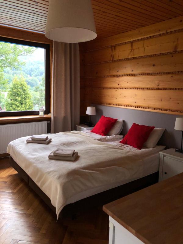 Deluxe Double Room with Balcony image 1