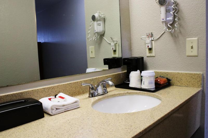 King Room - Disability Access/Non-Smoking image 1