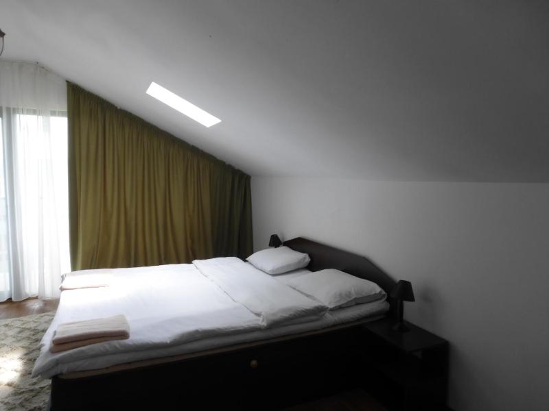 Double Room image 2