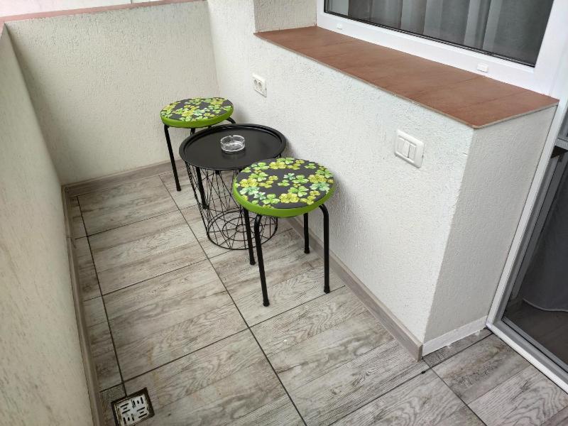 Apartment image 3