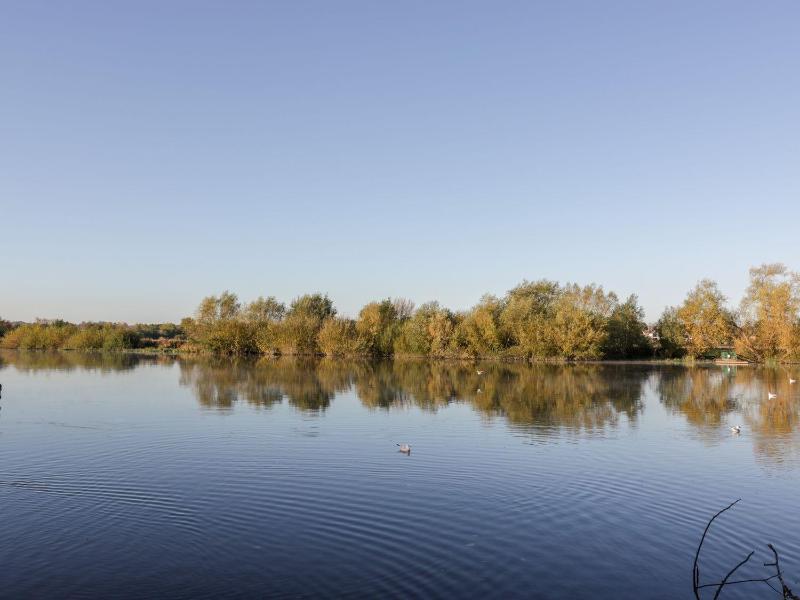 2 Ashby Place - image 46