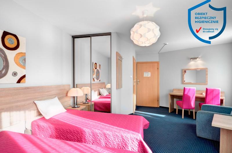 Double Room image 4