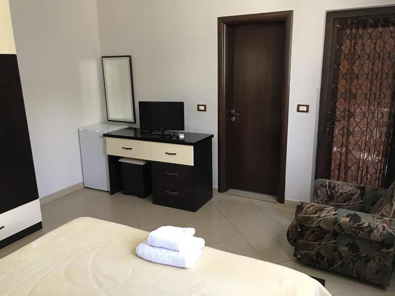 Double Room image 2