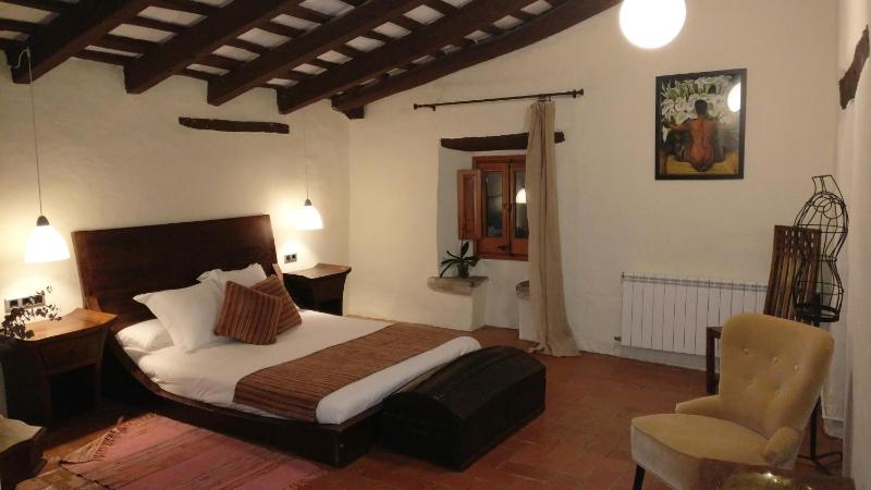 One-Bedroom Suite image 3