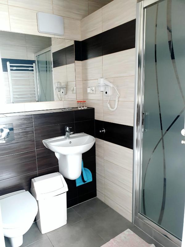 Deluxe Double Room with Terrace image 1