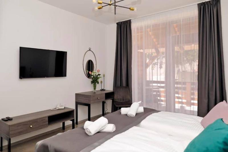 Superior Queen Room image 3