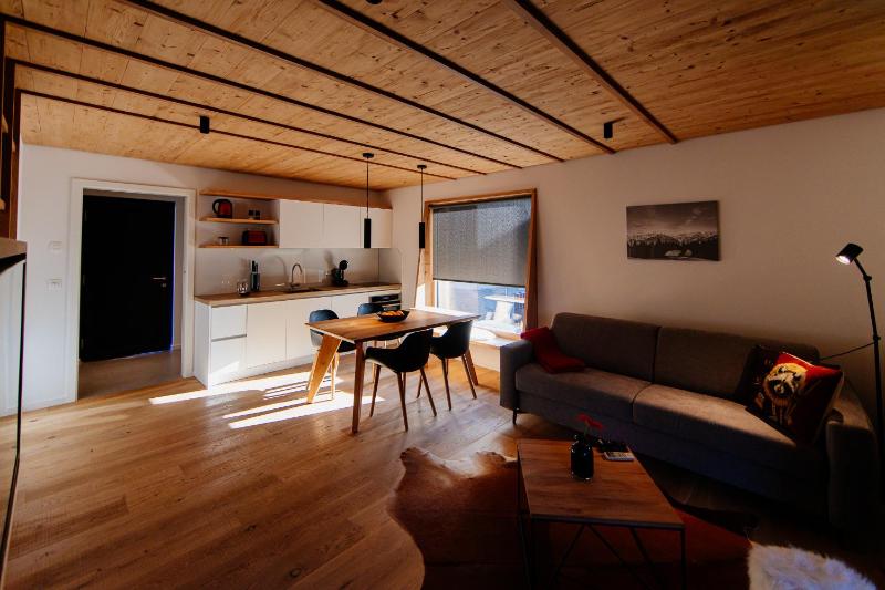Duplex Apartment with City View and Balcony image 3