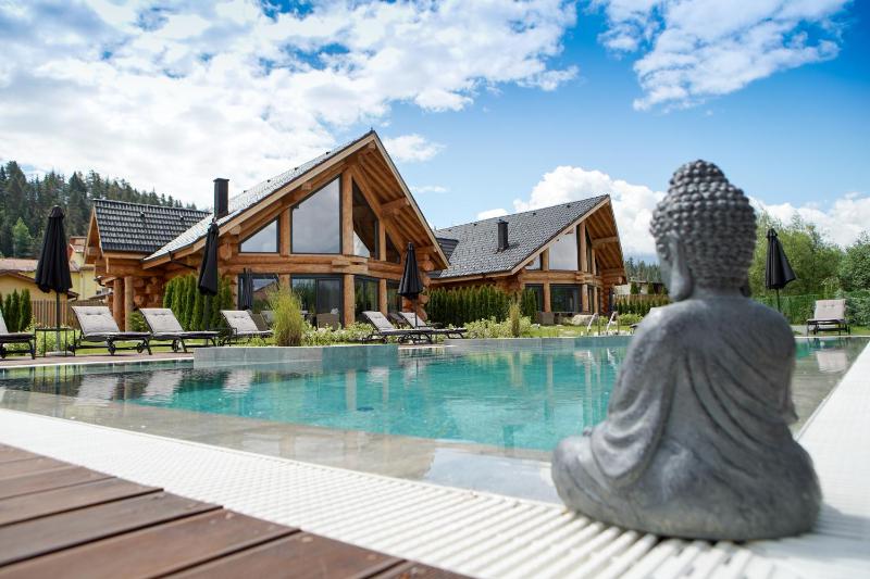 Superior Chalet image 4