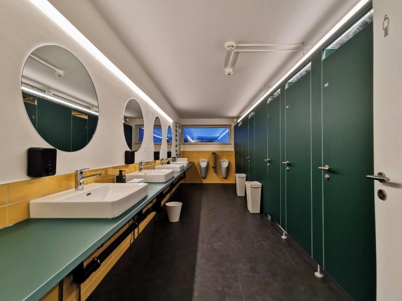 Green Marmot Capsule Hotel Zürich - image 10