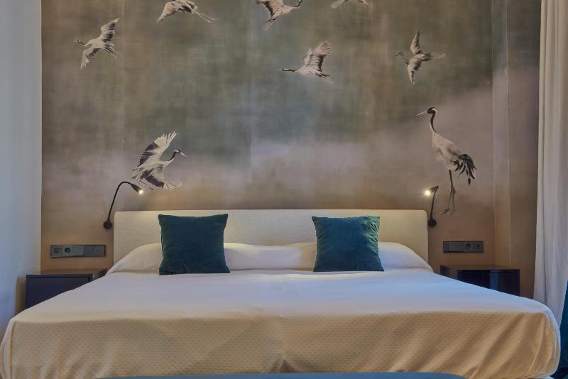 Junior Suite image 2