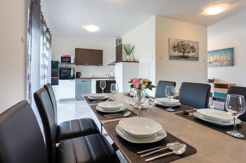 Three-Bedroom Apartment image 3