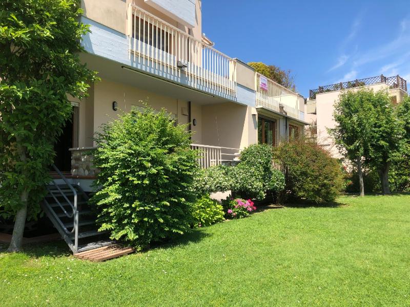 Lake Front Apartment - Direct Lake Access - image 27