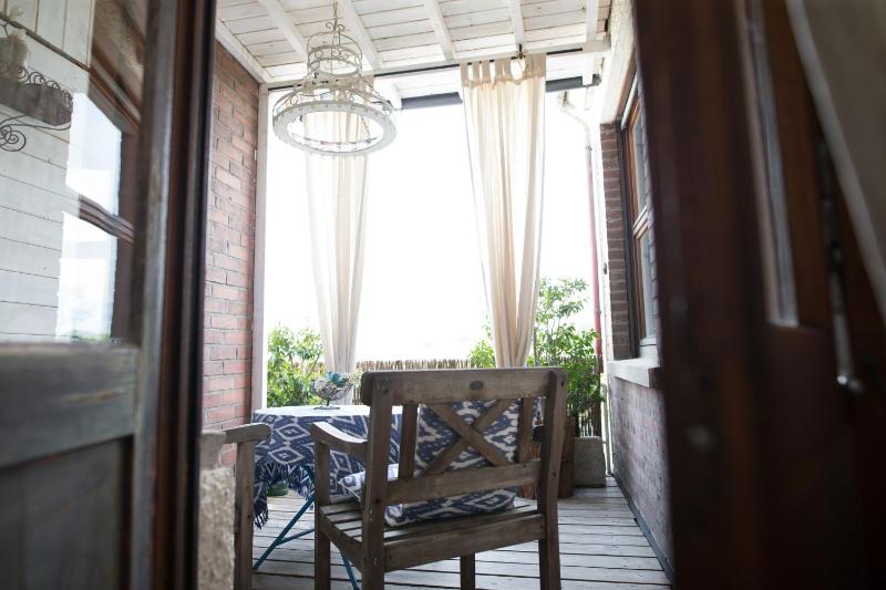 Double Room with Balcony image 3